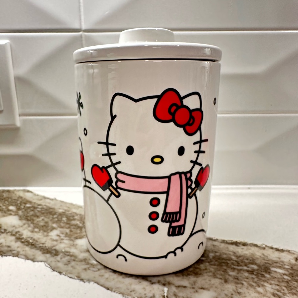 Hello Kitty Christmas Canister